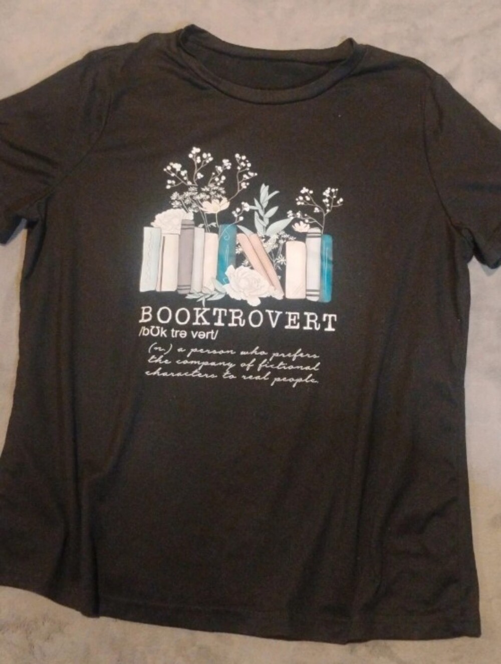 Booktrovert Black Graphic T-Shirt Novelty Book Lover Tee Fits - Medium
